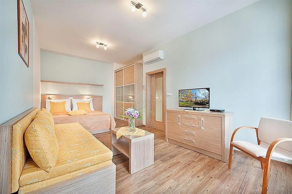 Andel Apartments Praha 3*, פראג צ'כיה