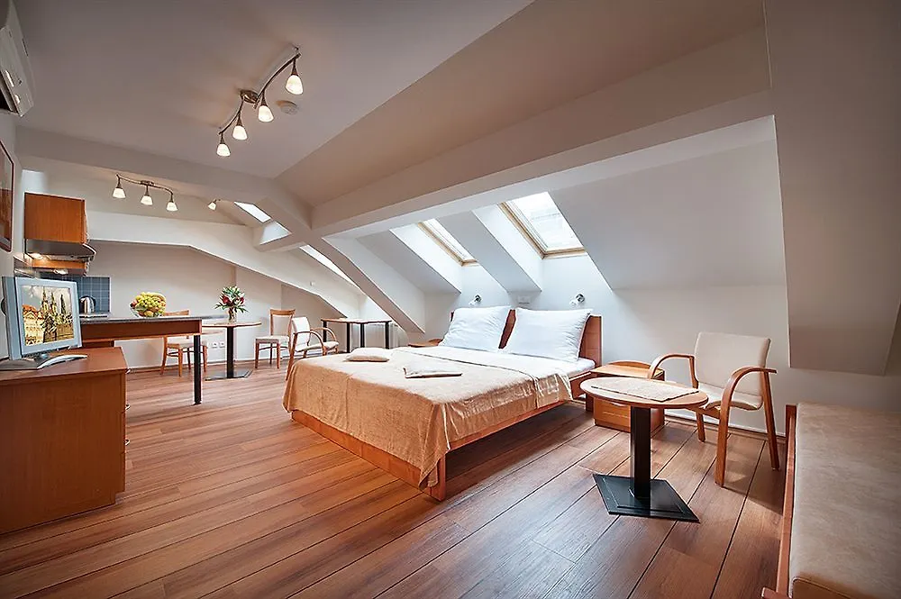 *** Lägenhetshotell Andel Apartments Praha Tjeckien