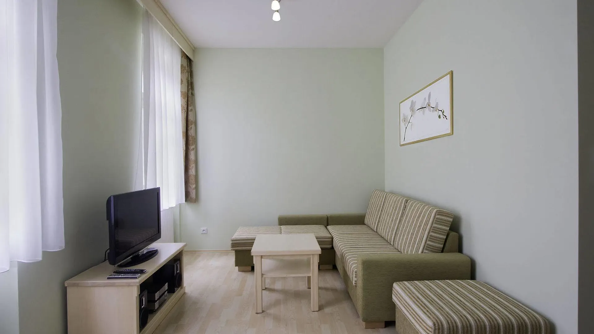 Andel Apartments Praha 3*, Prague